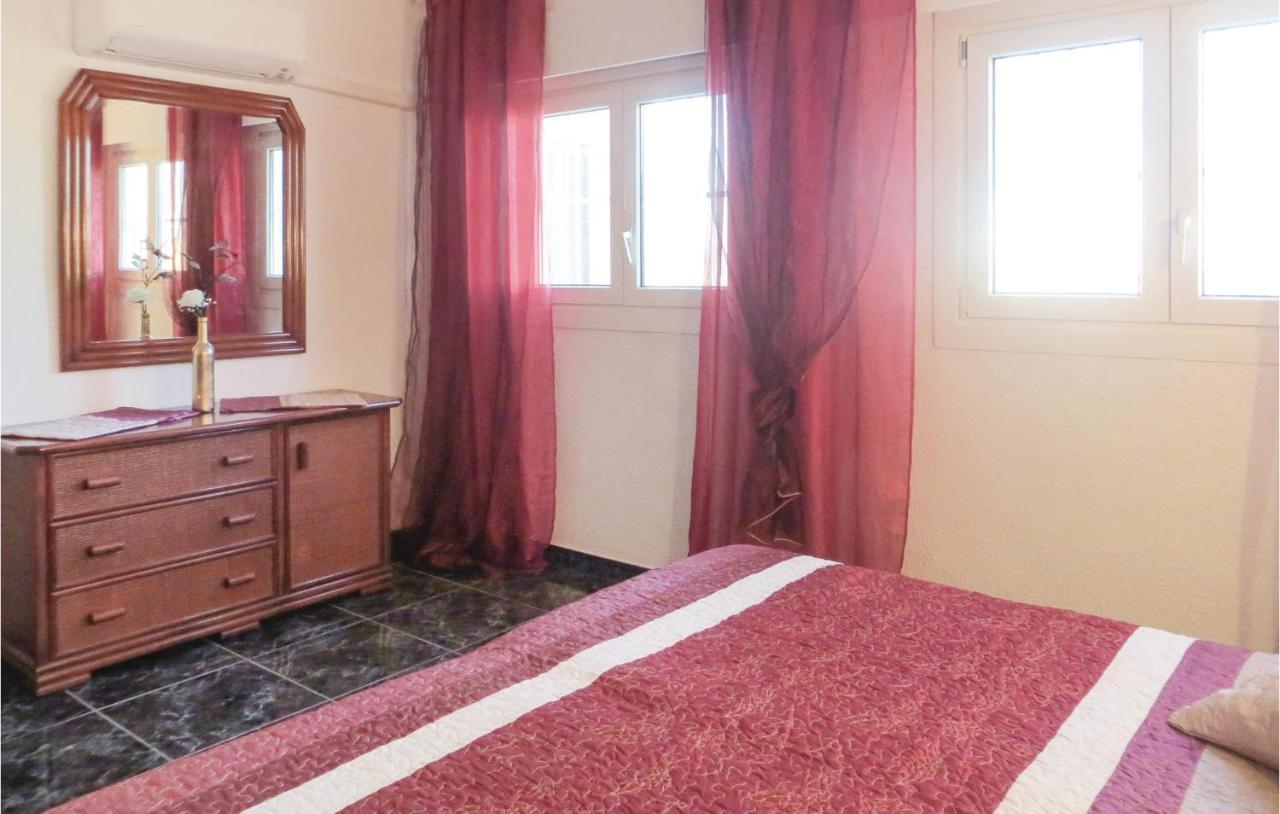 2 Bedroom Stunning Apartment In טורבייחה מראה חיצוני תמונה